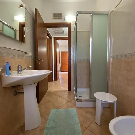 Bifamiliare Con Piscina Vista Mare Tertenìa