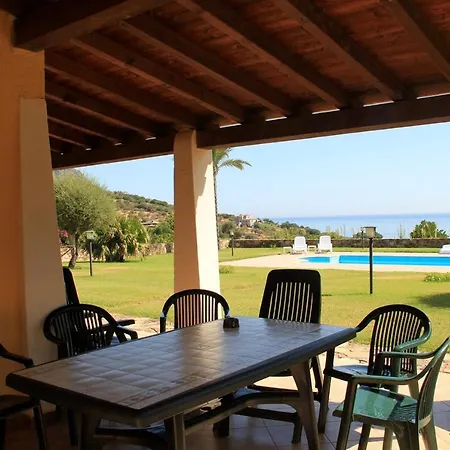Bifamiliare Con Piscina Vista Mare וילה Tertenìa